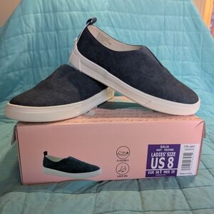 Slip-On Navy Canvas Casual Sneakers - Kensie